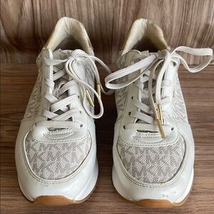 Michael Kors Womens Shoes Monique Trainer Platform Sneaker Cream Size 7.5 used